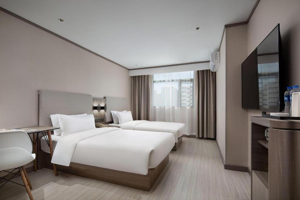 Hanting Express Changsha Middle Of Furong Road Xiangchun Road Екстер'єр фото