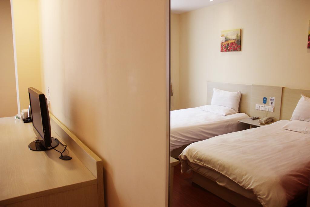 Hanting Express Changsha Middle Of Furong Road Xiangchun Road Номер фото