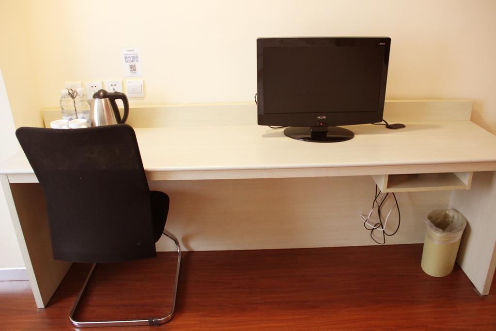 Hanting Express Changsha Middle Of Furong Road Xiangchun Road Номер фото