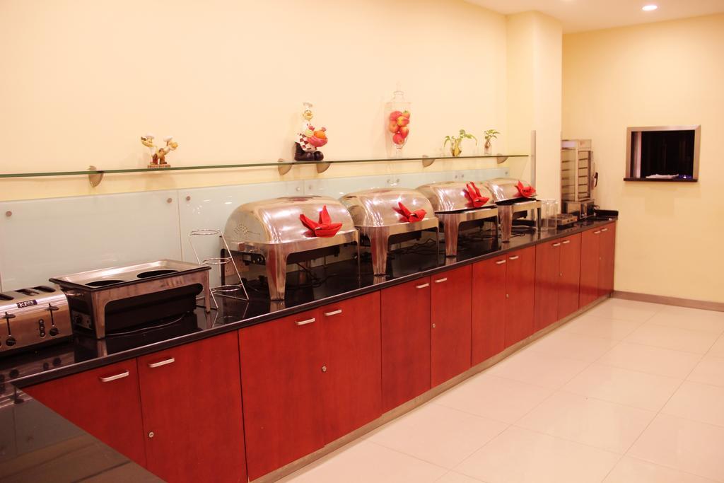 Hanting Express Changsha Middle Of Furong Road Xiangchun Road Екстер'єр фото